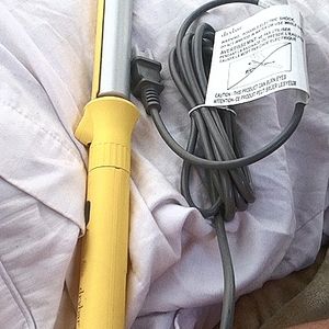 Dry bar curling iron